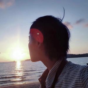 宋雨琦被❌吸乳羞羞视频
